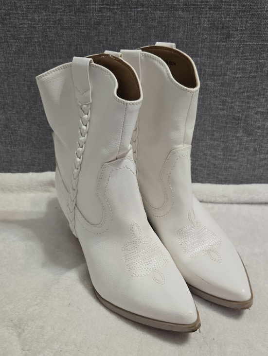 Dolce Vita Shoes - White Western Braided Mid-Calf Boots - Women's Fashion Boots Size 8